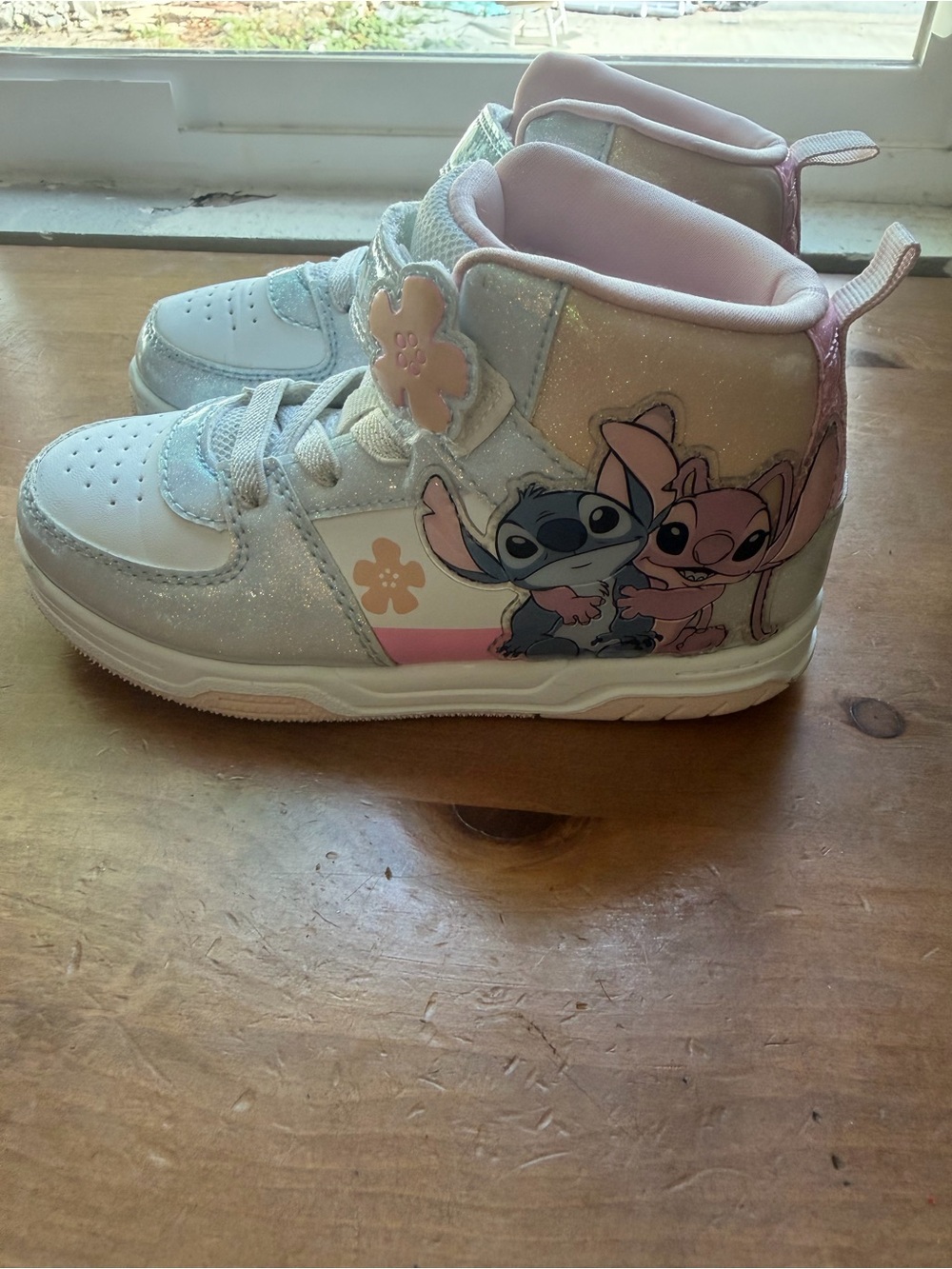 Disney Kids High-Top Sneakers with Stitch & Angel in White and Pink